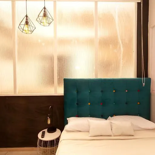 Daire Apartasuites Bogota Manzini