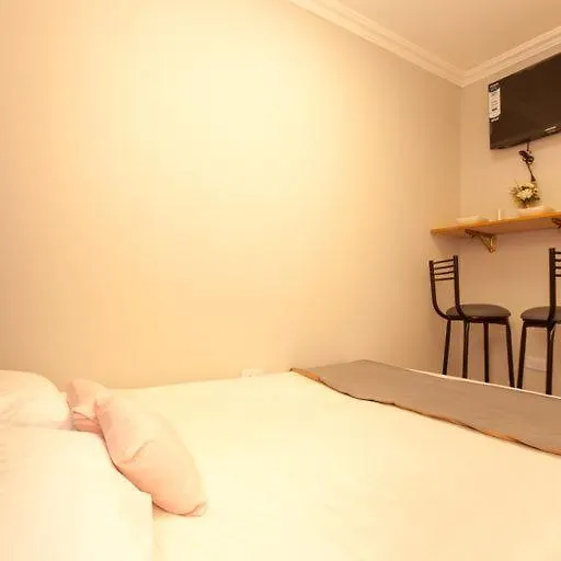 Apartasuites Bogota Manzini 0*,  Kolumbie