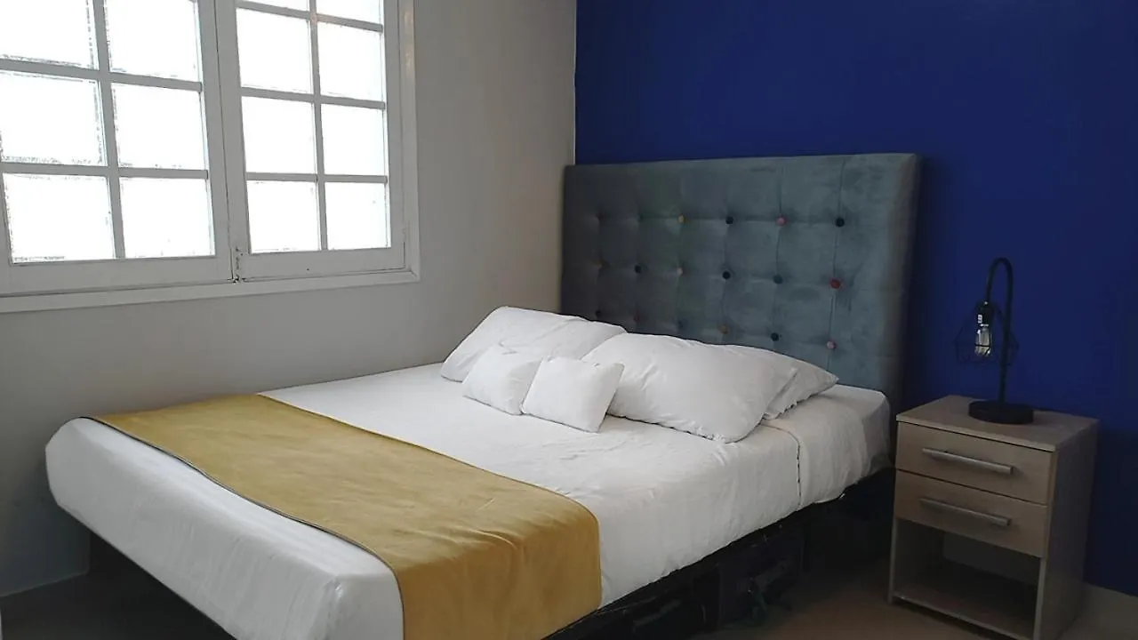 Apartasuites Bogota Manzini 0*,