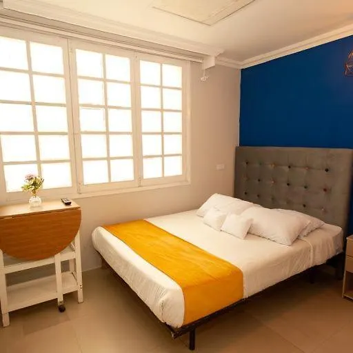 Apartasuites Bogota Manzini