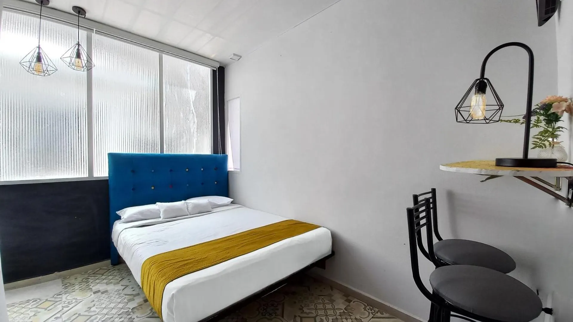 Apartasuites Bogota Manzini 0*,