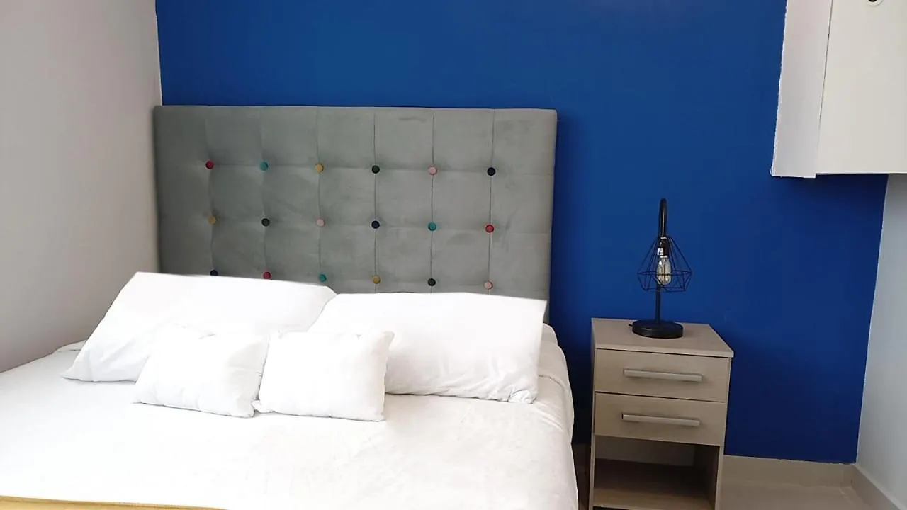 Apartasuites Bogota Manzini