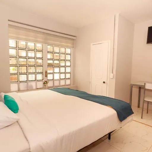 Apartasuites Bogota Manzini