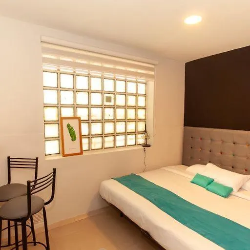 Apartasuites Bogota Manzini 0*,